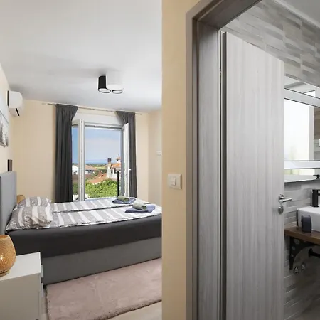 Vakantiehuis Eminentia Ližnjan