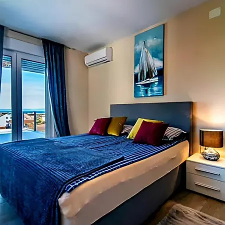 5 Schlafzimmer Eminentia Mit Meerblick * Liznjan